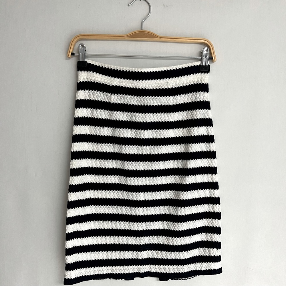 DIANE V FRTNBRG Knit Stripes Pencil Skirt NWOT